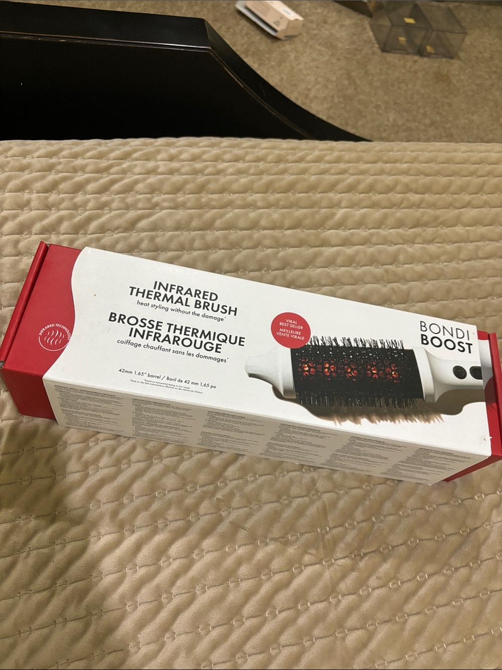 Bondi Boost Infrared Thermal Brush - White and Red